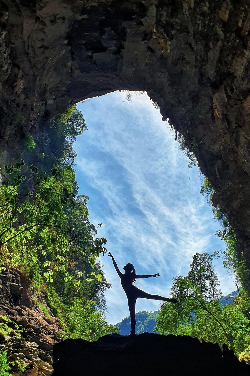 Tour Hang Tien Cave Discovery 1 Day