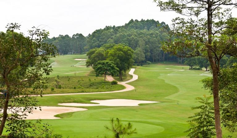 Enjoying & Experiencing Hanoi Golf Package 7 Days