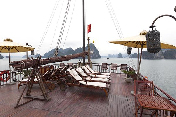 Discover the Amazing Bay with Heritage Line Violet Junk 2 days