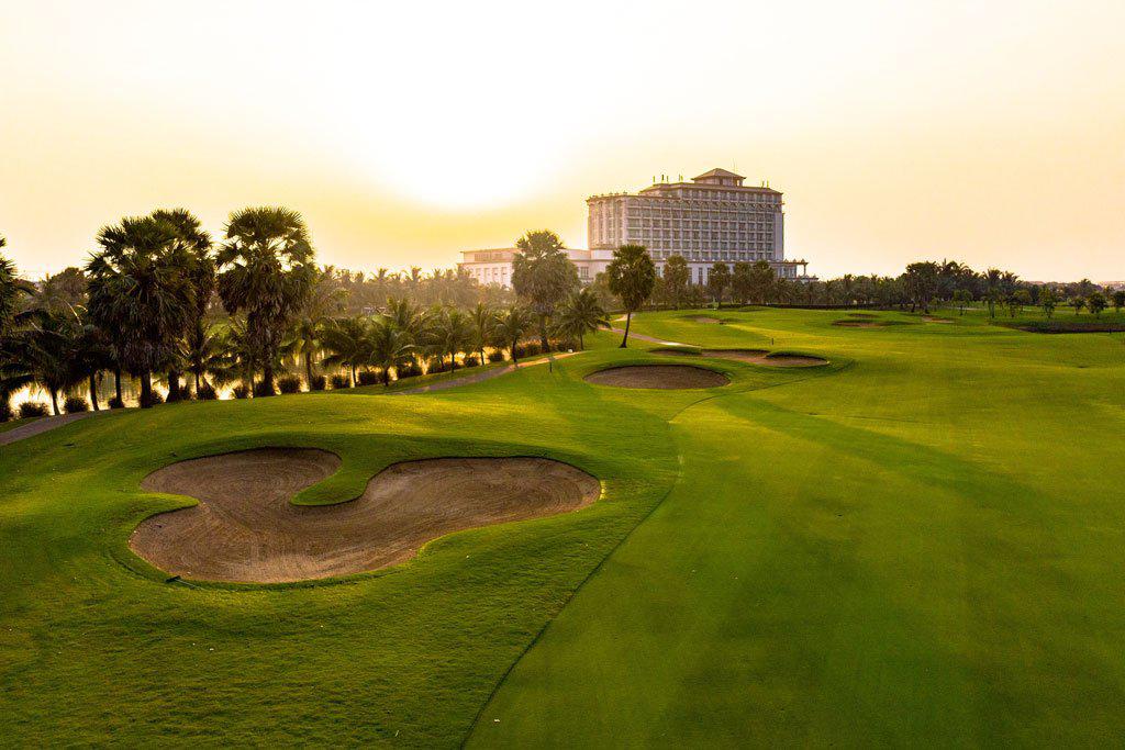 Excting Phnom Penh Golf Package & Dicover Cambodia 4 Days