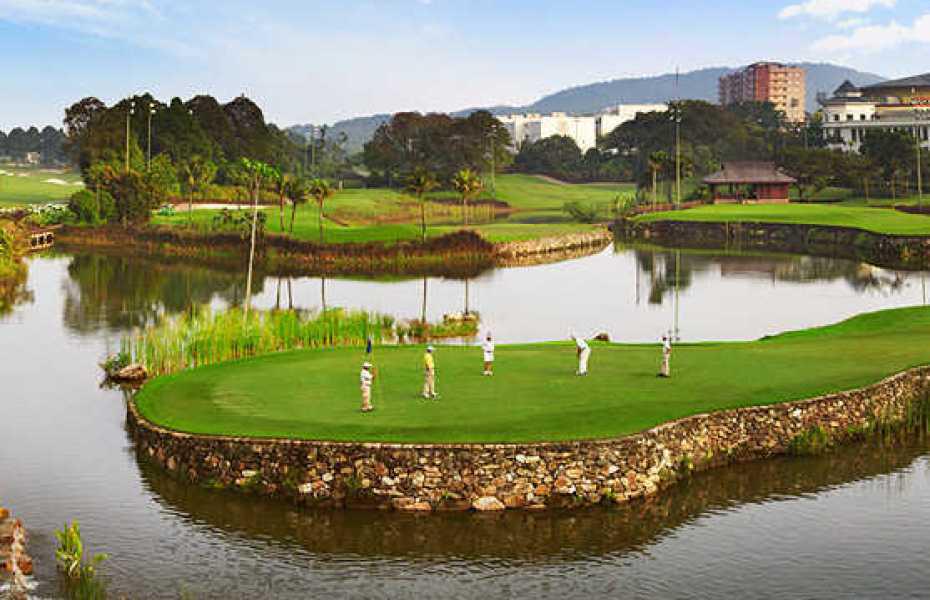 Malaysia City & Beach Golf Highlights Tour 8 days