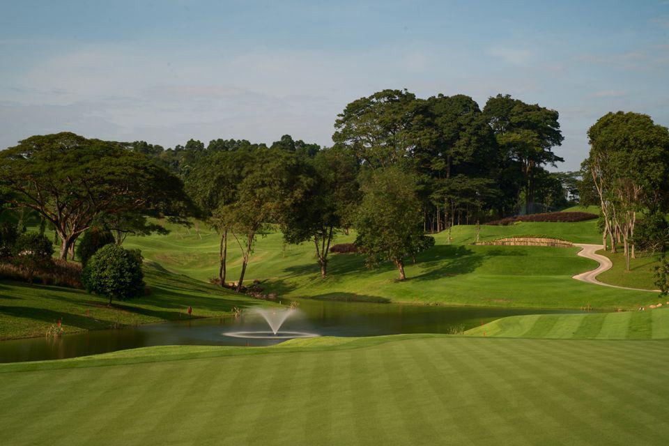 Singapore Golf  Course Tour 2 Days on a Budget