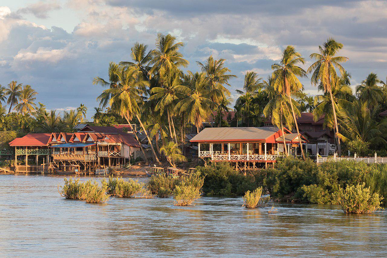 Discover Iconic Culture & Nature Paradise In Laos 10 Days