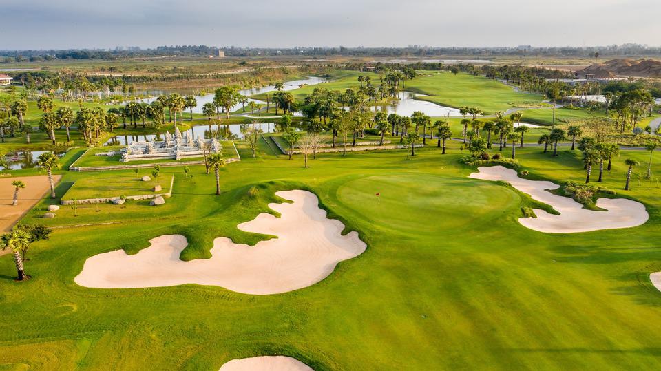 Phnom Penh Golf Package & Explore City Center 4 Days